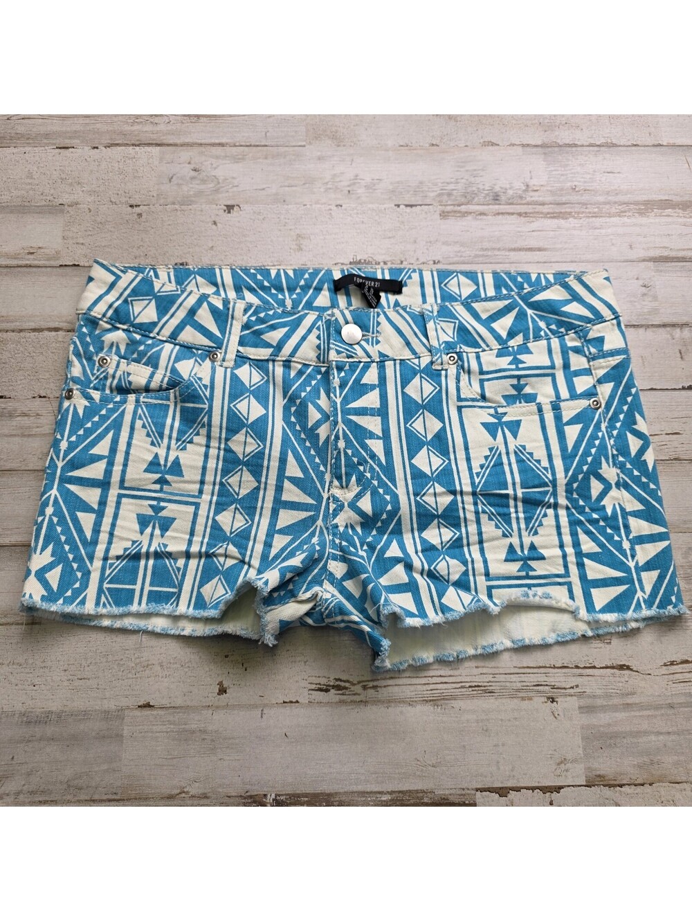 Forever 21 Shorts Women's Size 29 Teal SW Aztec White Denim Stretch Festival Fun
